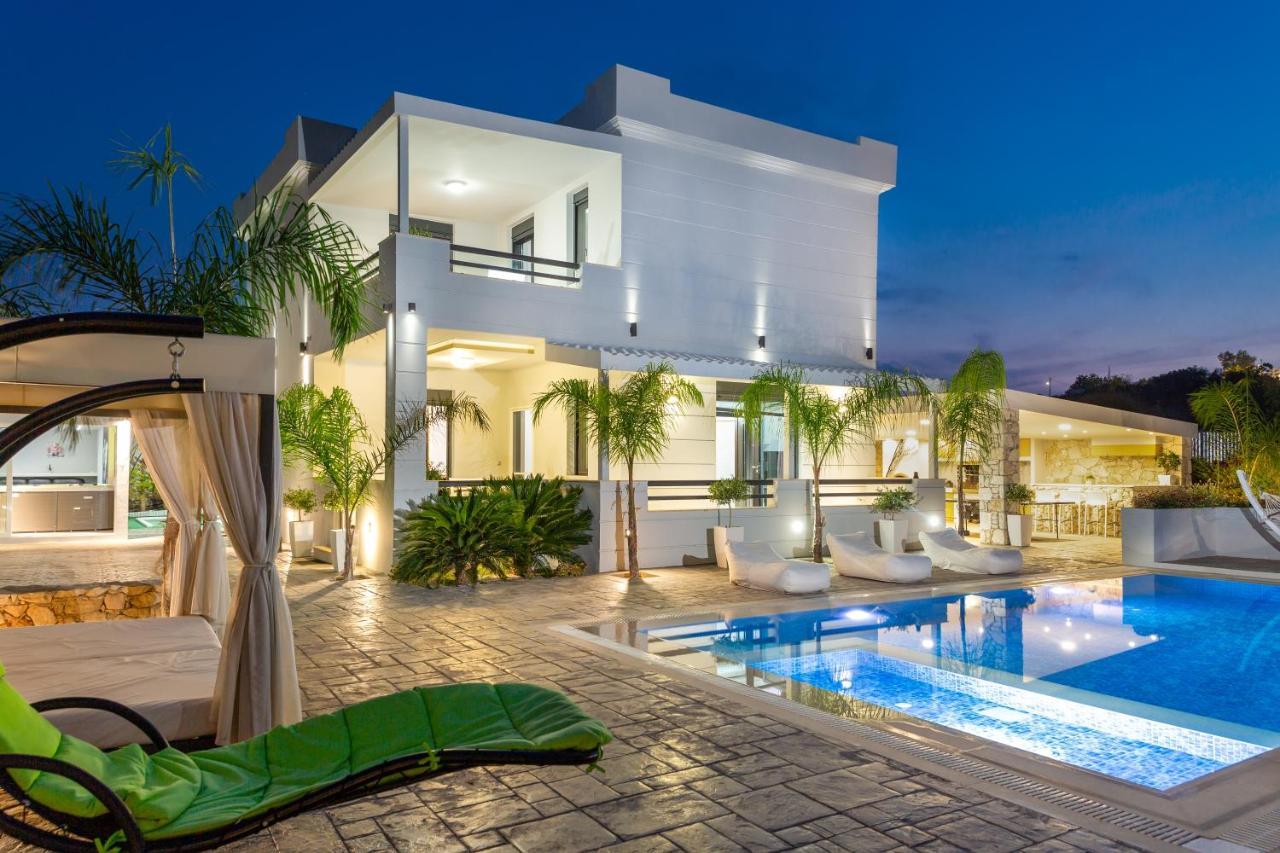 Diamond - Private Heated Pool וילה פלטאנס